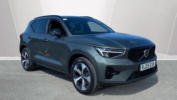 Volvo XC40 2.0 B3P Plus Dark 5dr Auto Petrol Estate